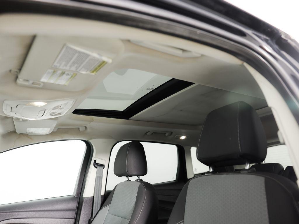 Ford Escape SE FWD 2017