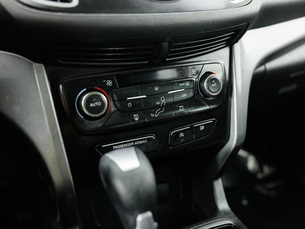 Ford Escape SE FWD 2017