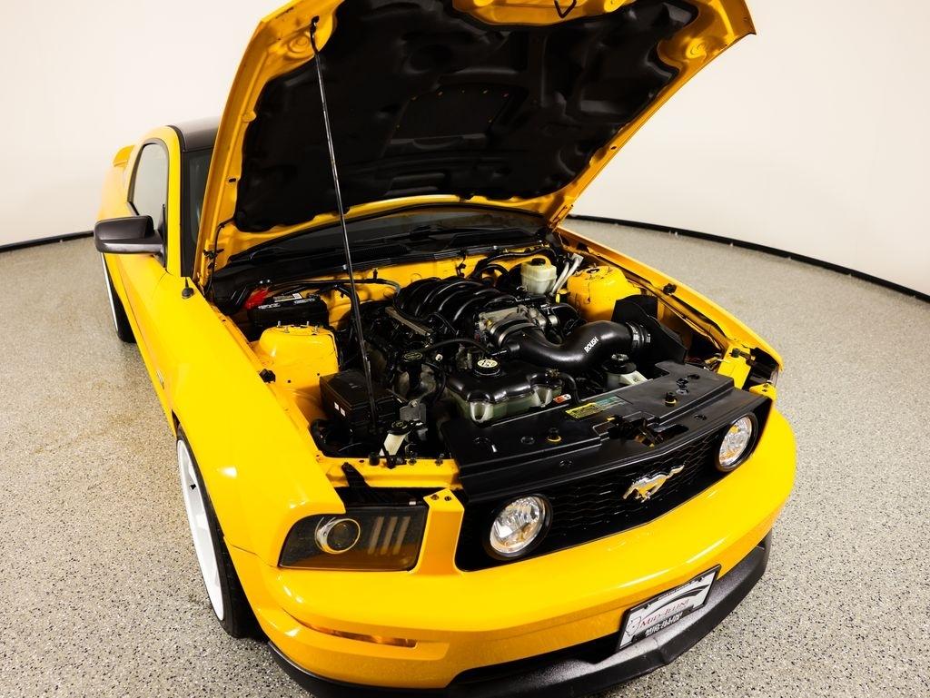 Ford Mustang 2dr Cpe GT Deluxe 2008