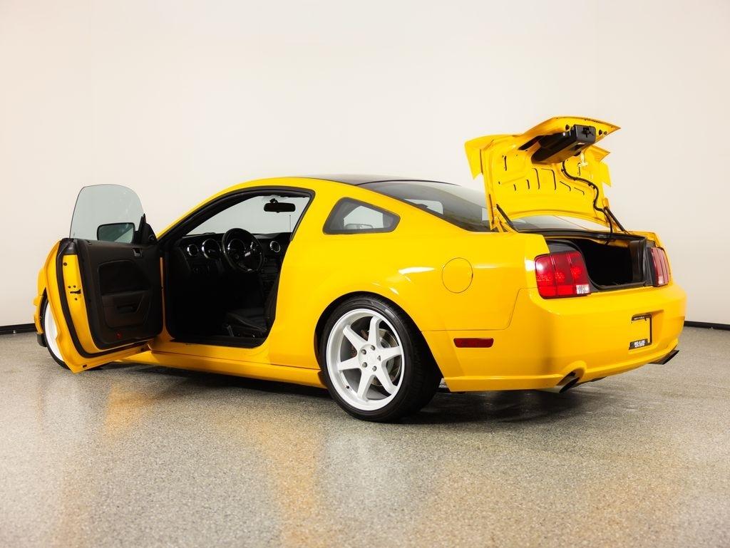 Ford Mustang 2dr Cpe GT Deluxe 2008