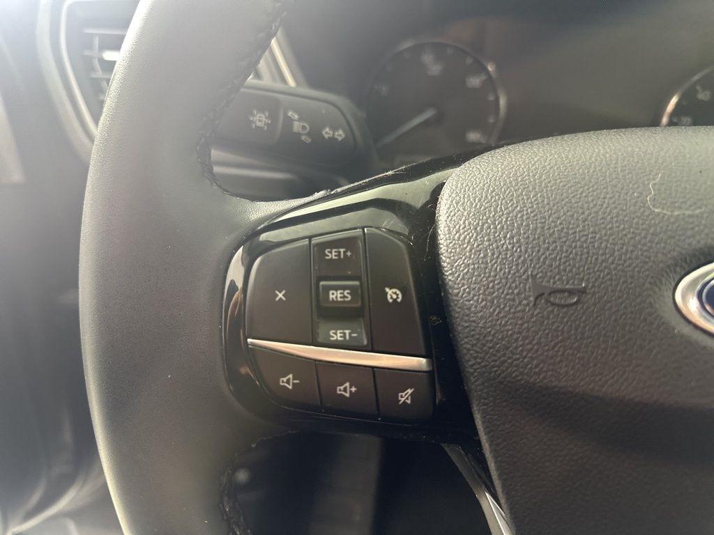 Ford Escape SEL Hybrid AWD 2022