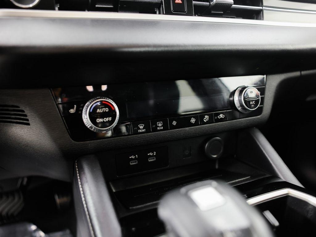 Mitsubishi Outlander SE FWD 2025