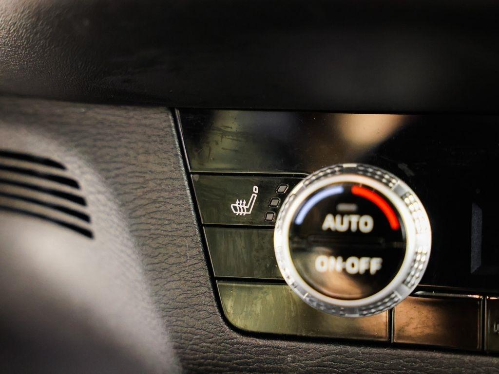 Mitsubishi Outlander SE FWD 2025