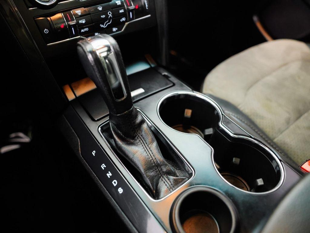 Ford Explorer XLT FWD 2017