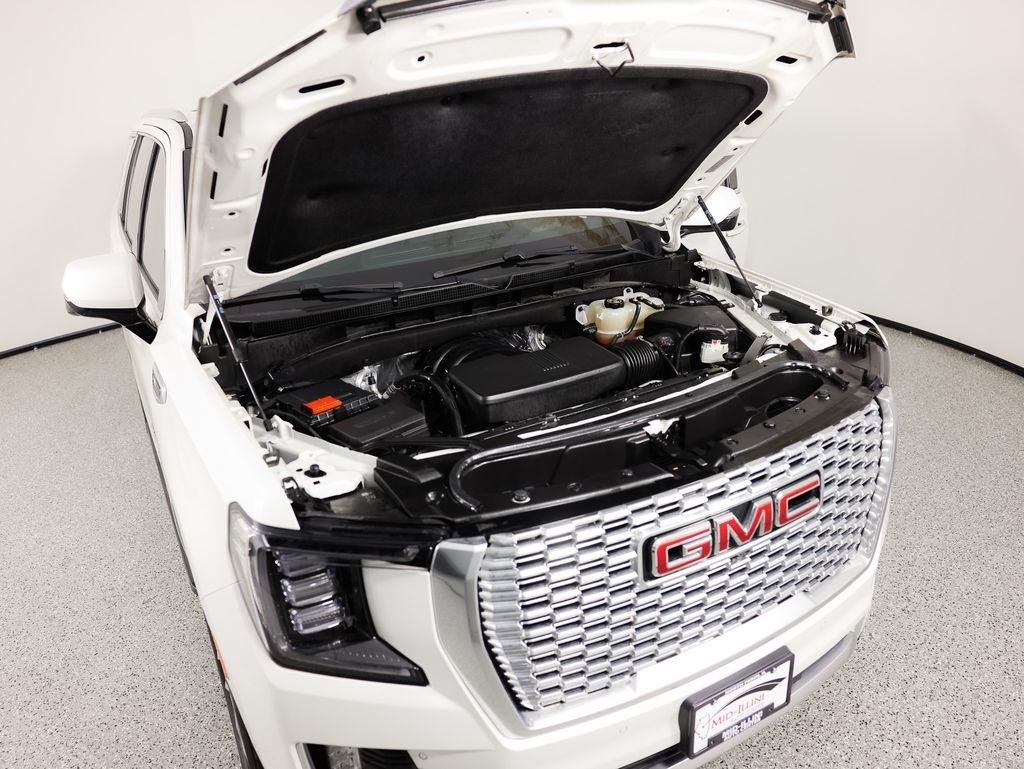 GMC Yukon 4WD 4dr Denali 2022