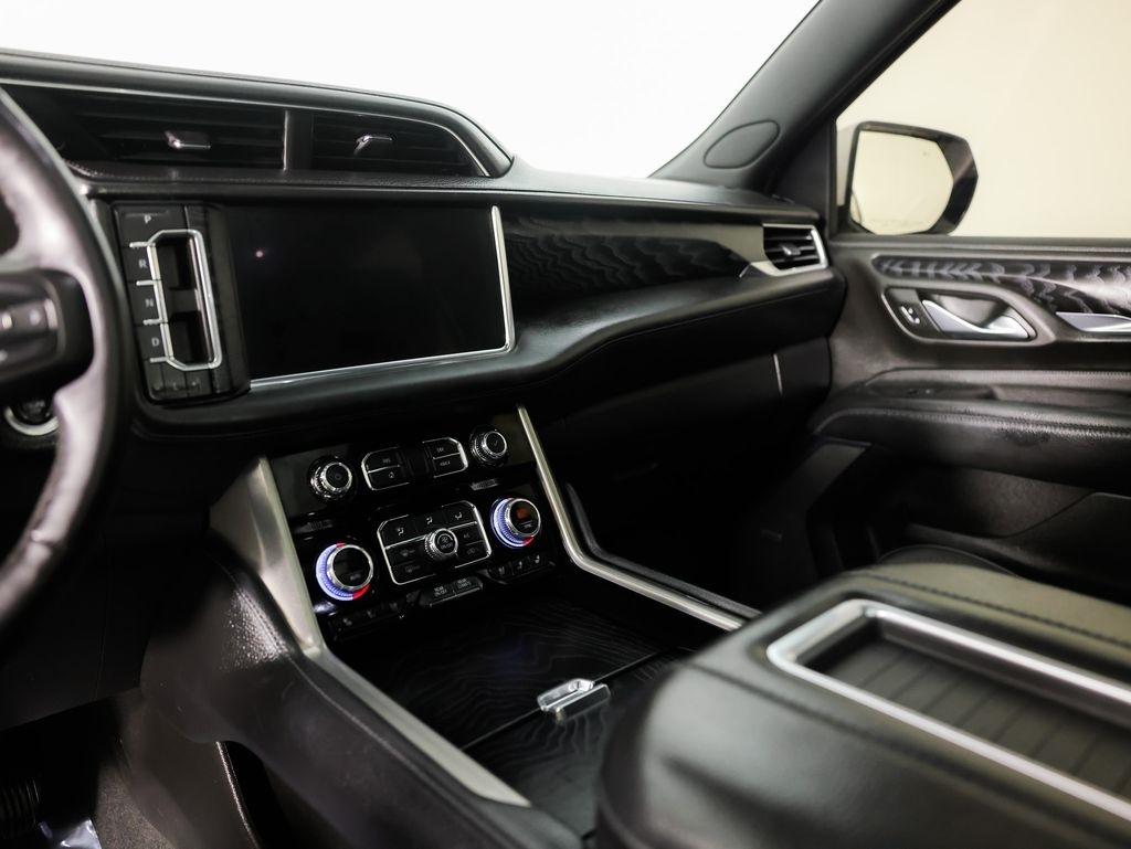 GMC Yukon 4WD 4dr Denali 2022