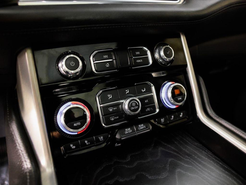 GMC Yukon 4WD 4dr Denali 2022