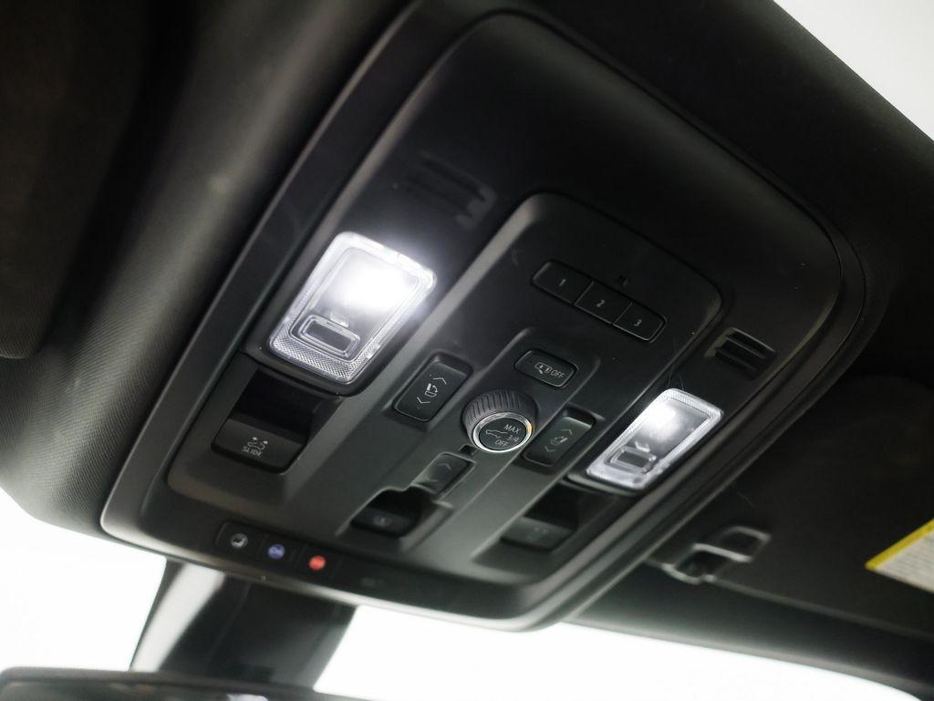 GMC Yukon 4WD 4dr Denali 2022