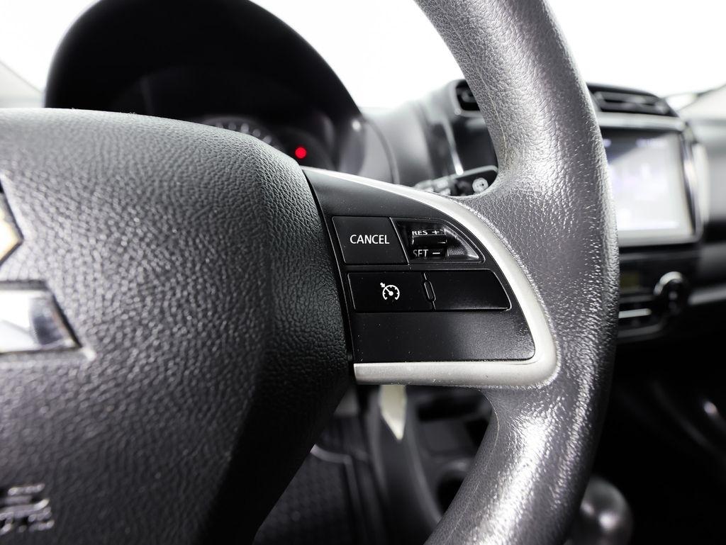 Mitsubishi Mirage ES CVT 2022