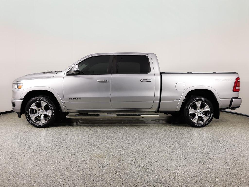 RAM 1500 Laramie 4x4 Crew Cab 6'4" Box 2022