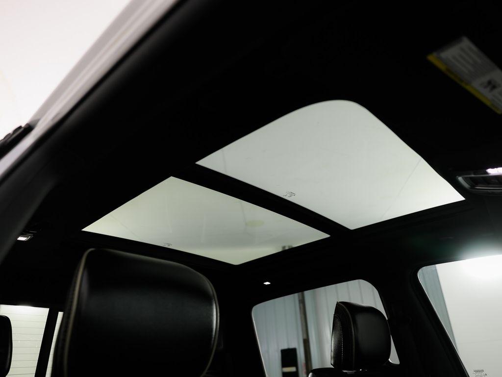 RAM 1500 Laramie 4x4 Crew Cab 6'4" Box 2022