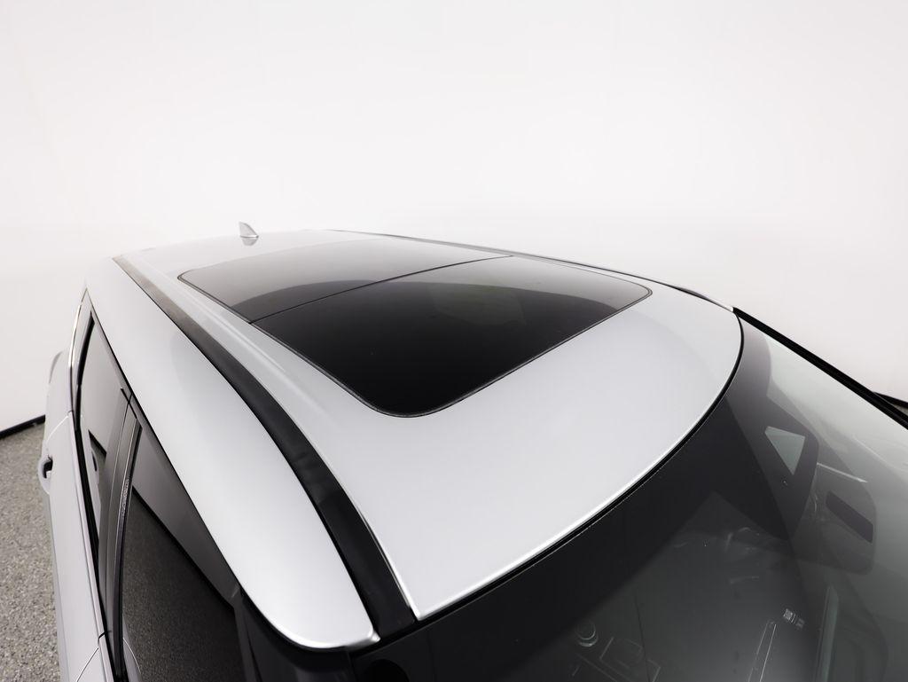 Mitsubishi Outlander SE Launch Edition FWD 2022