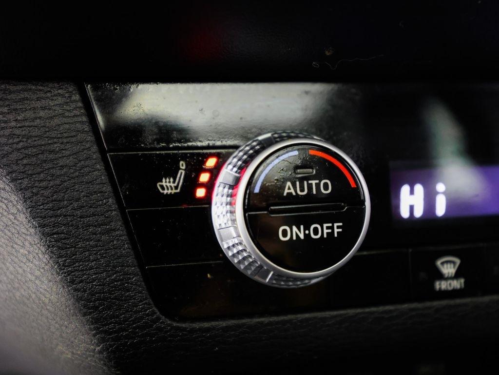 Mitsubishi Outlander SE Launch Edition FWD 2022