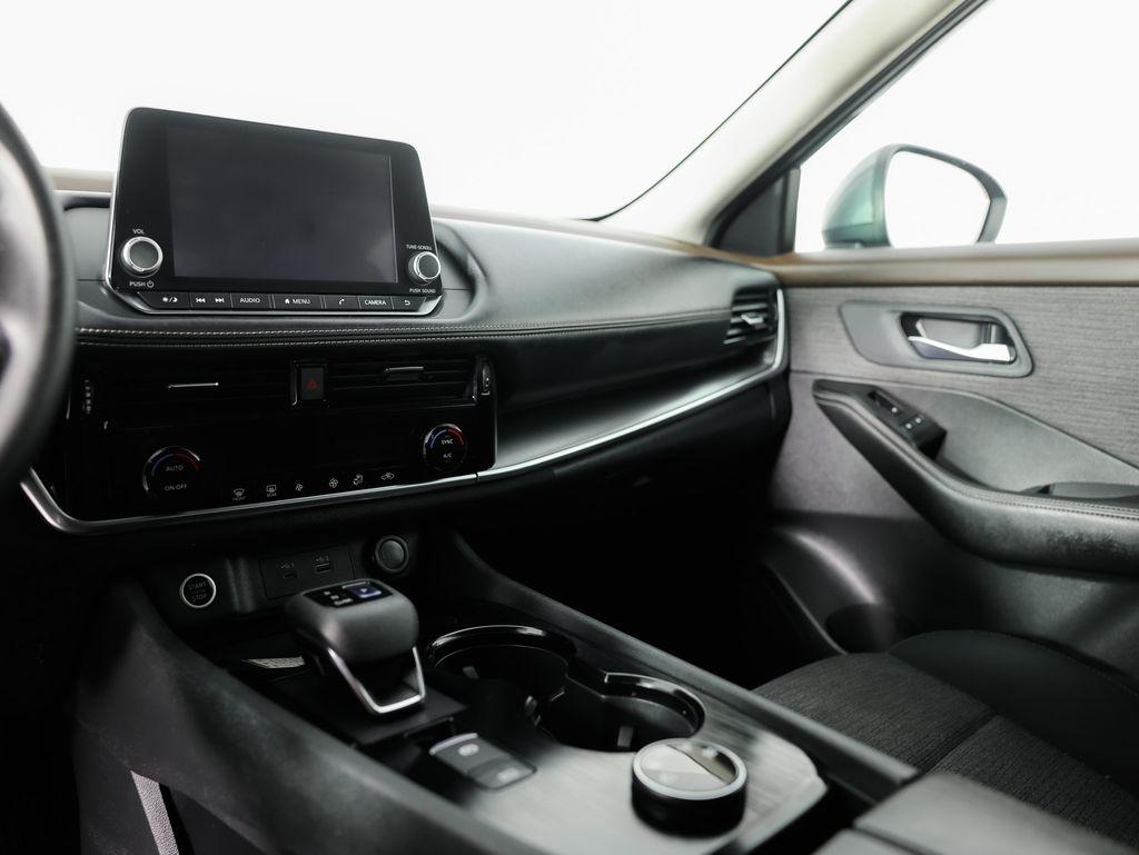 Nissan Rogue AWD SV 2022