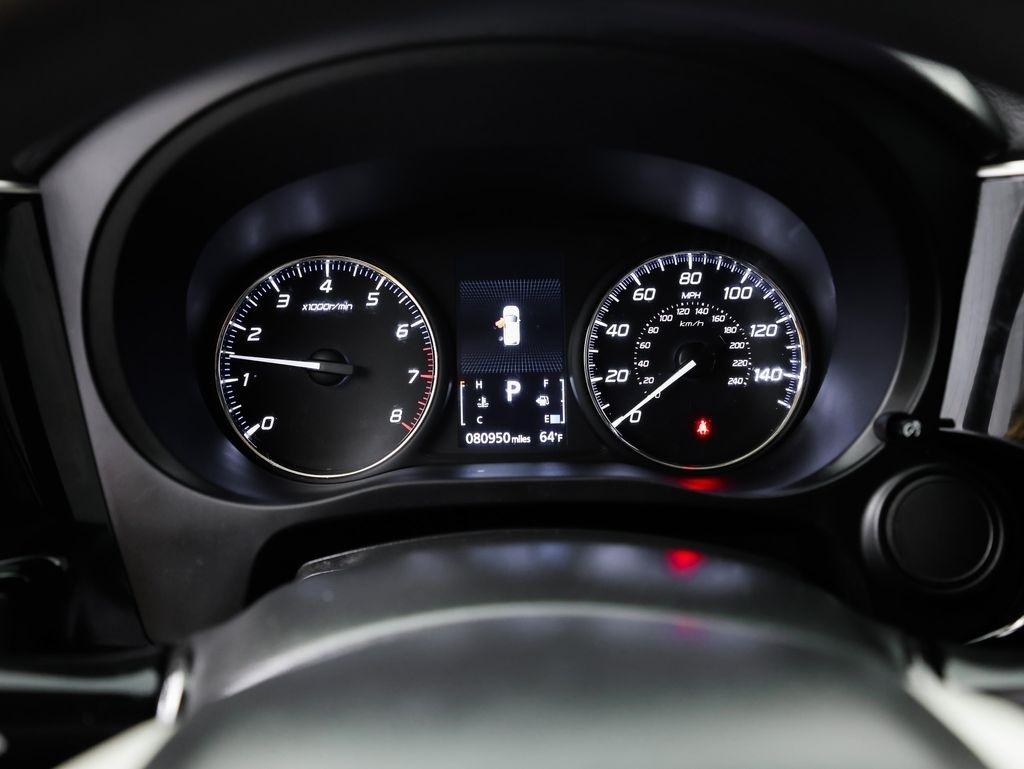 Mitsubishi Outlander ES FWD 2020