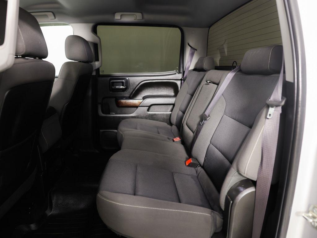 GMC Sierra 1500 4WD Crew Cab 143.5" SLE 2015