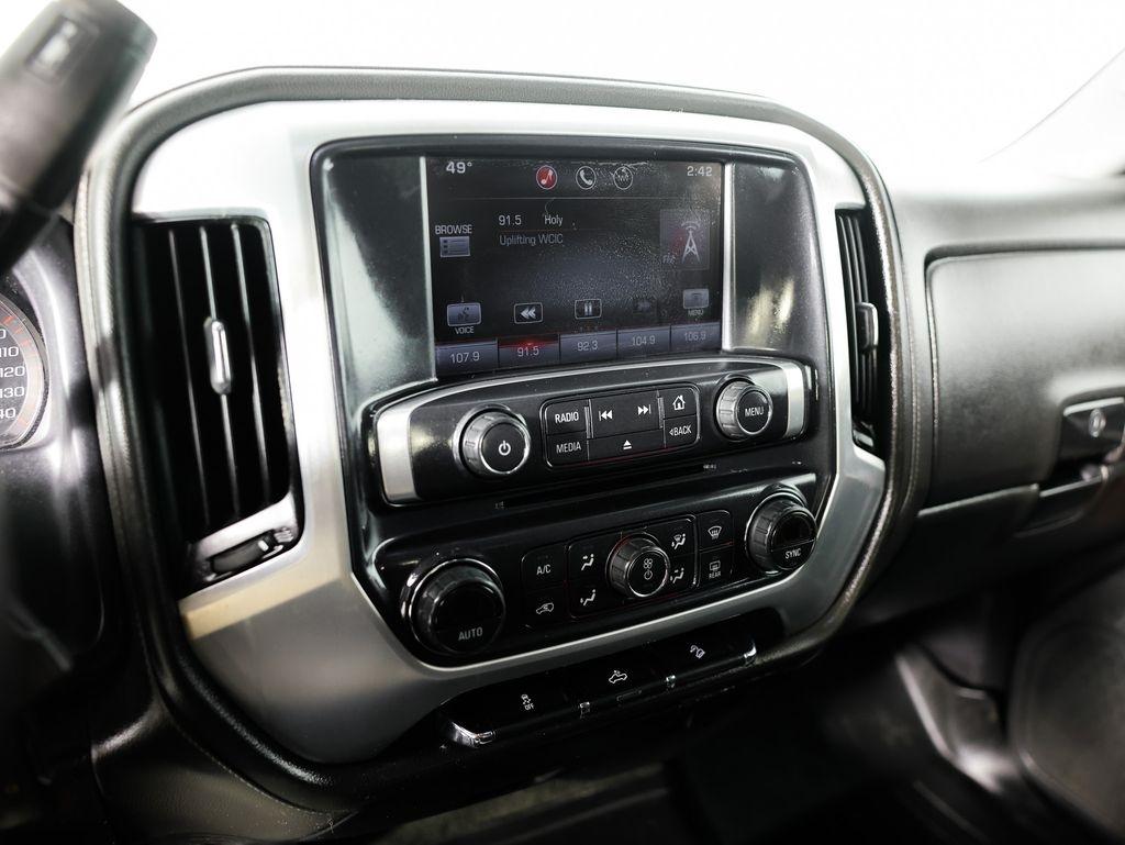 GMC Sierra 1500 4WD Crew Cab 143.5" SLE 2015