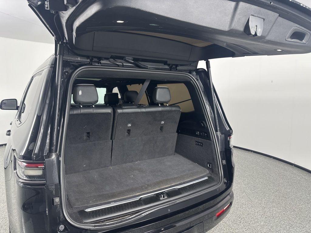 Jeep Grand Wagoneer Series II Obsidian 4x4 2023