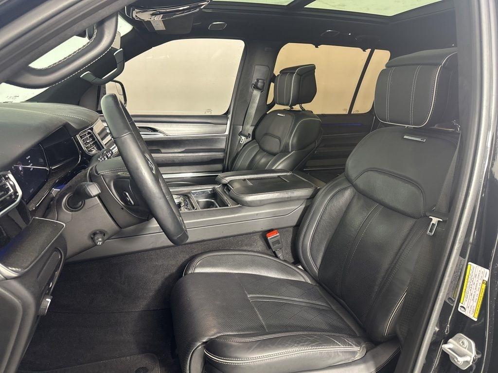 Jeep Grand Wagoneer Series II Obsidian 4x4 2023