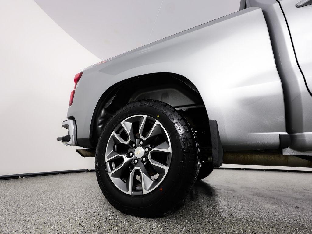 Chevrolet Silverado 1500 4WD Crew Cab 147" LT w/2FL 2023