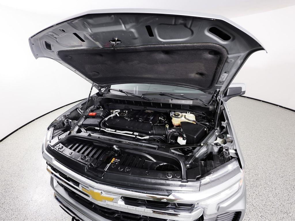 Chevrolet Silverado 1500 4WD Crew Cab 147" LT w/2FL 2023