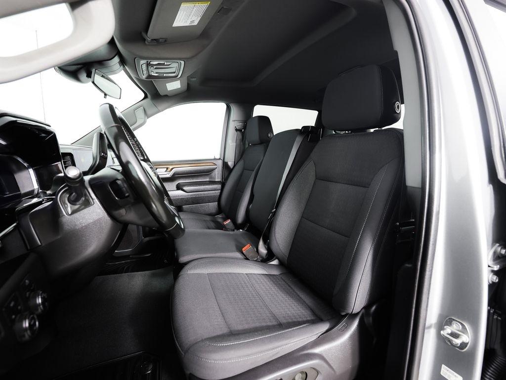 Chevrolet Silverado 1500 4WD Crew Cab 147" LT w/2FL 2023