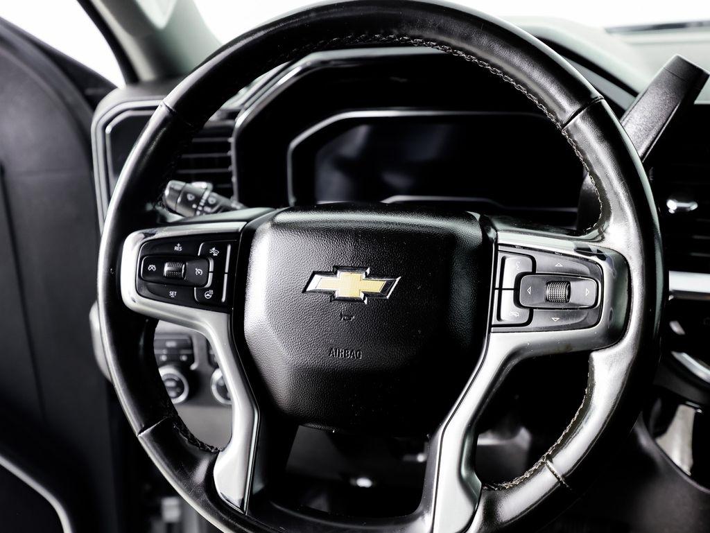 Chevrolet Silverado 1500 4WD Crew Cab 147" LT w/2FL 2023