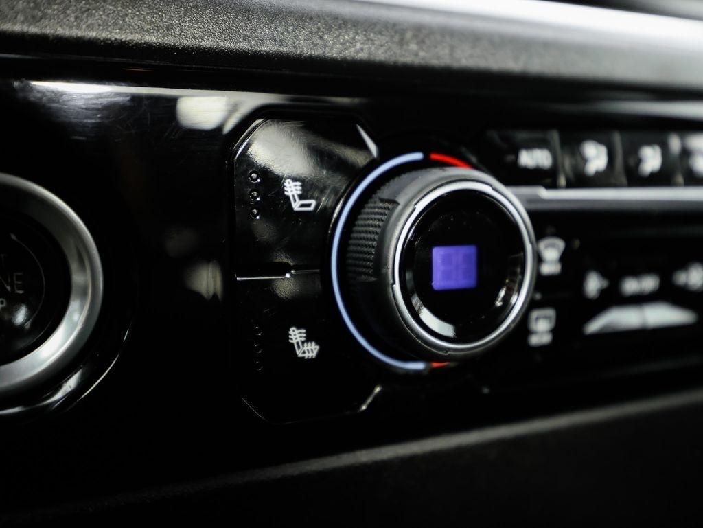 Chevrolet Silverado 1500 4WD Crew Cab 147" LT w/2FL 2023