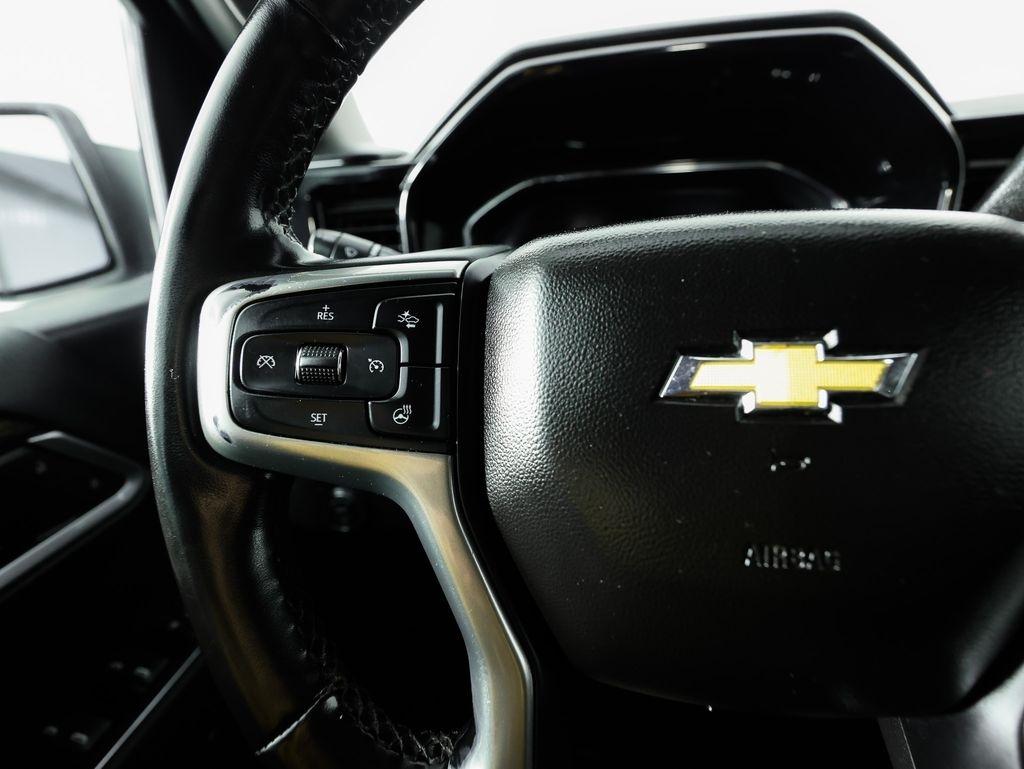 Chevrolet Silverado 1500 4WD Crew Cab 147" LT w/2FL 2023