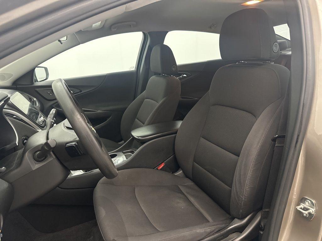 Chevrolet Malibu 4dr Sdn LS w/1LS 2022