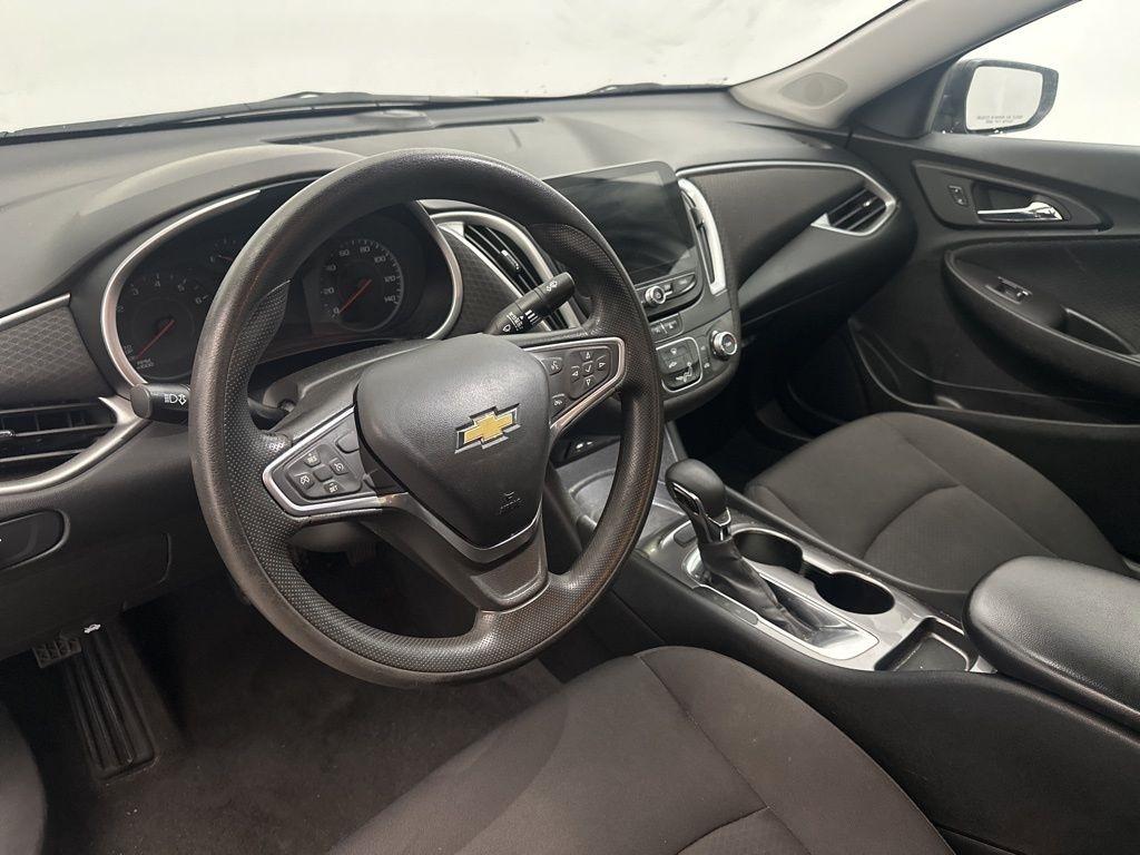 Chevrolet Malibu 4dr Sdn LS w/1LS 2022