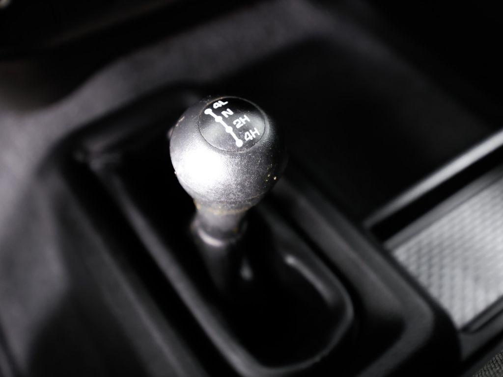 RAM 2500 Tradesman 4x4 Crew Cab 6'4" Box 2022