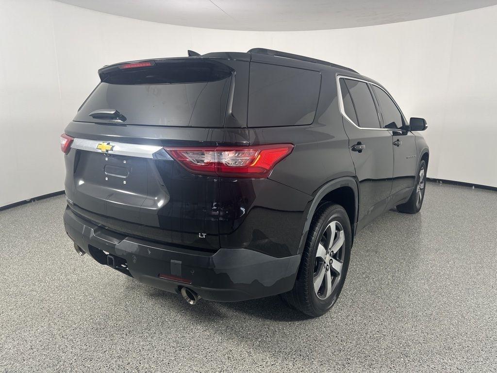 Chevrolet Traverse FWD 4dr LT Leather 2021
