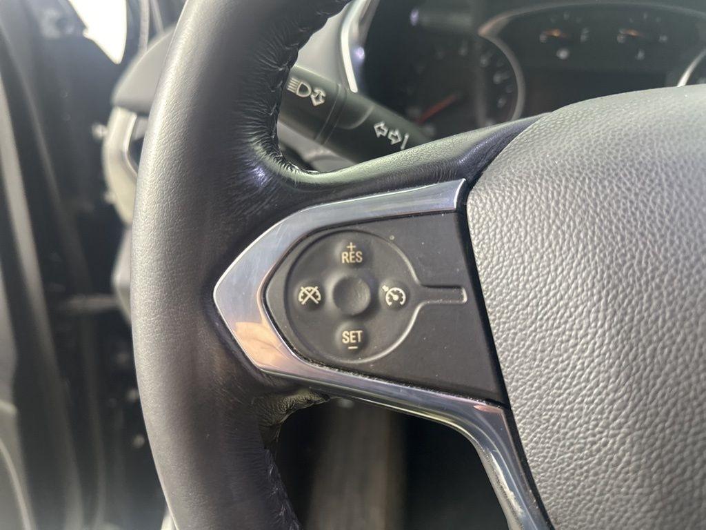 Chevrolet Traverse FWD 4dr LT Leather 2021