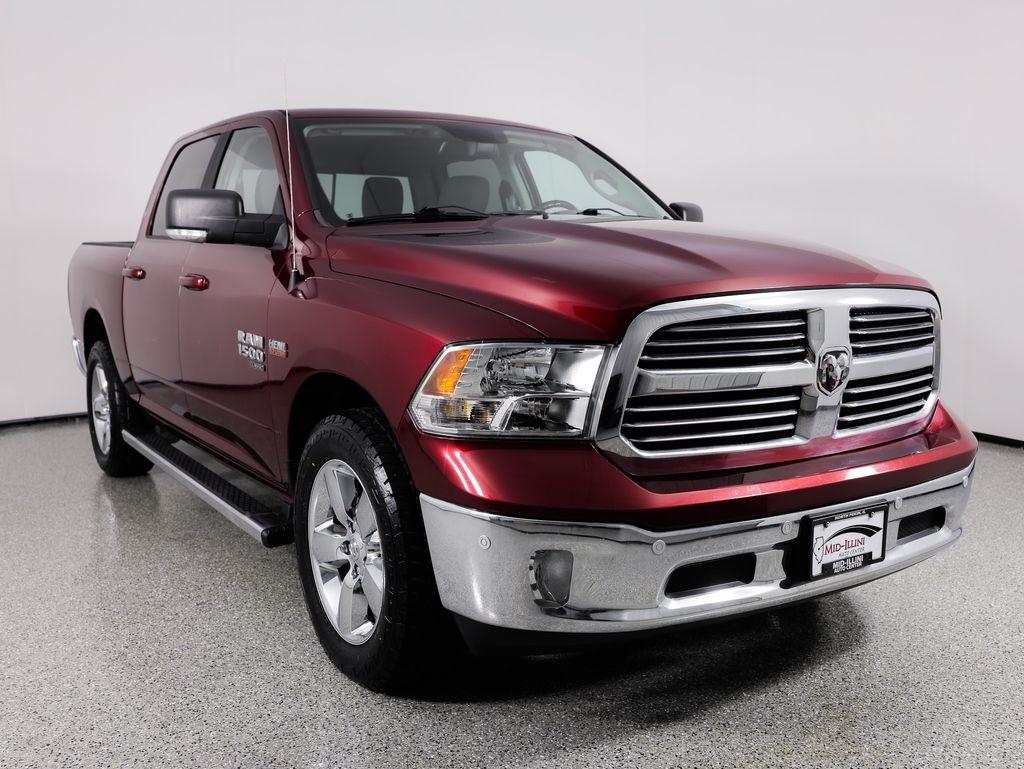RAM 1500 Classic Big Horn 4x4 Crew Cab 5'7" Box 2019