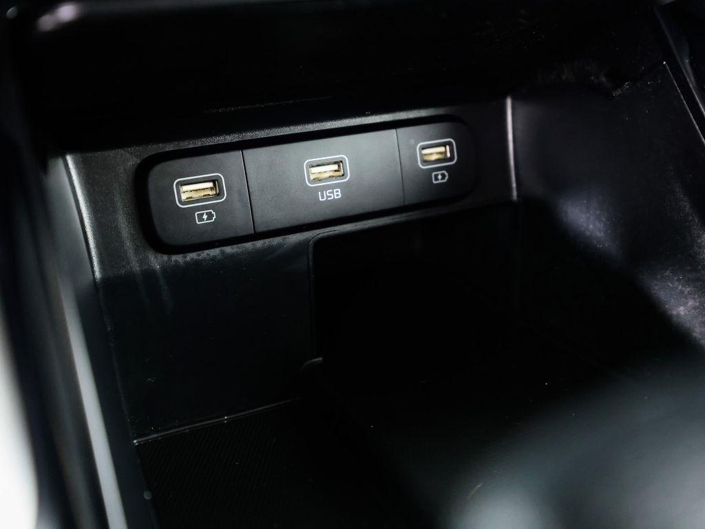 Kia Sorento LX FWD 2022