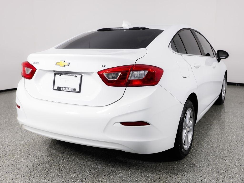 Chevrolet Cruze 4dr Sdn 1.4L LT w/1SD 2017