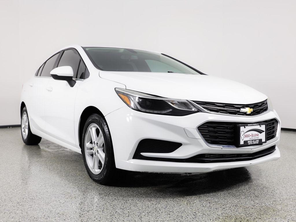 Chevrolet Cruze 4dr Sdn 1.4L LT w/1SD 2017