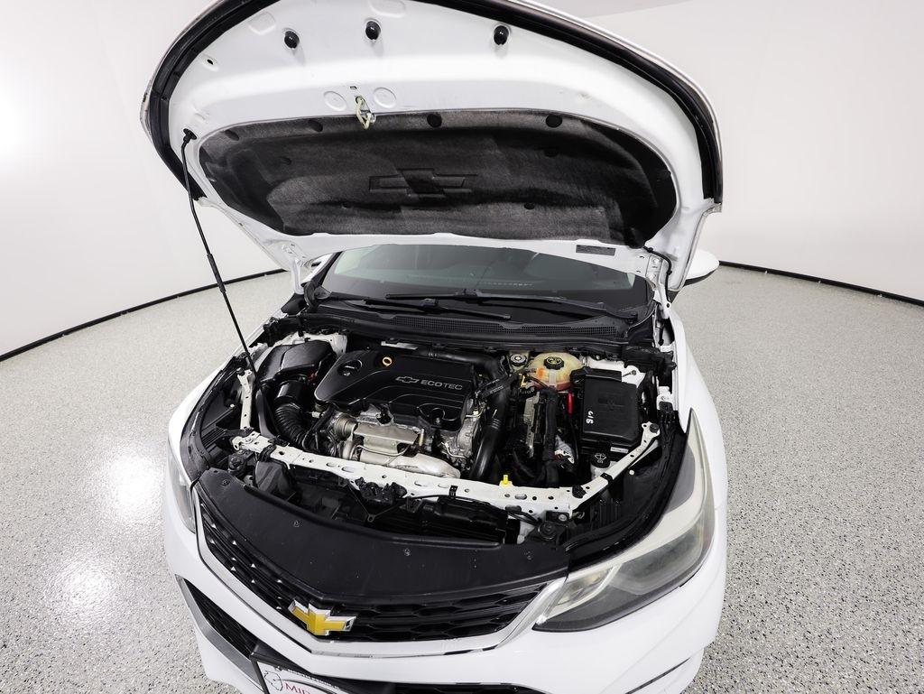 Chevrolet Cruze 4dr Sdn 1.4L LT w/1SD 2017