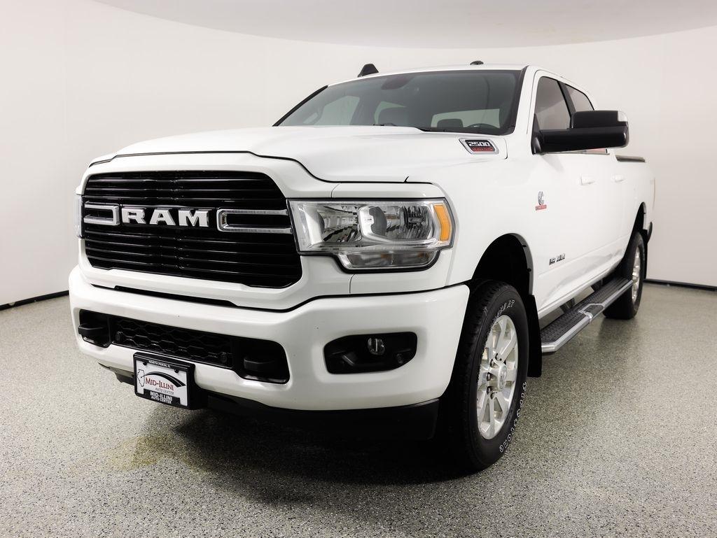 RAM 2500 Big Horn 4x4 Crew Cab 6'4" Box 2021