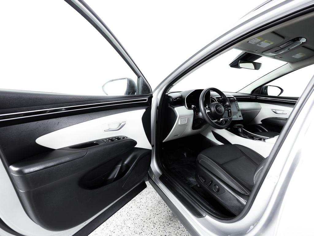 Hyundai Tucson SEL FWD *Ltd Avail* 2024