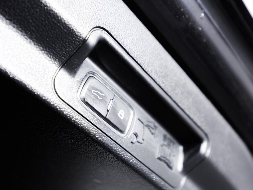 Ford Explorer Platinum 4WD 2020