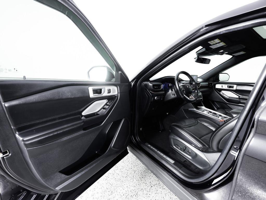 Ford Explorer Platinum 4WD 2020