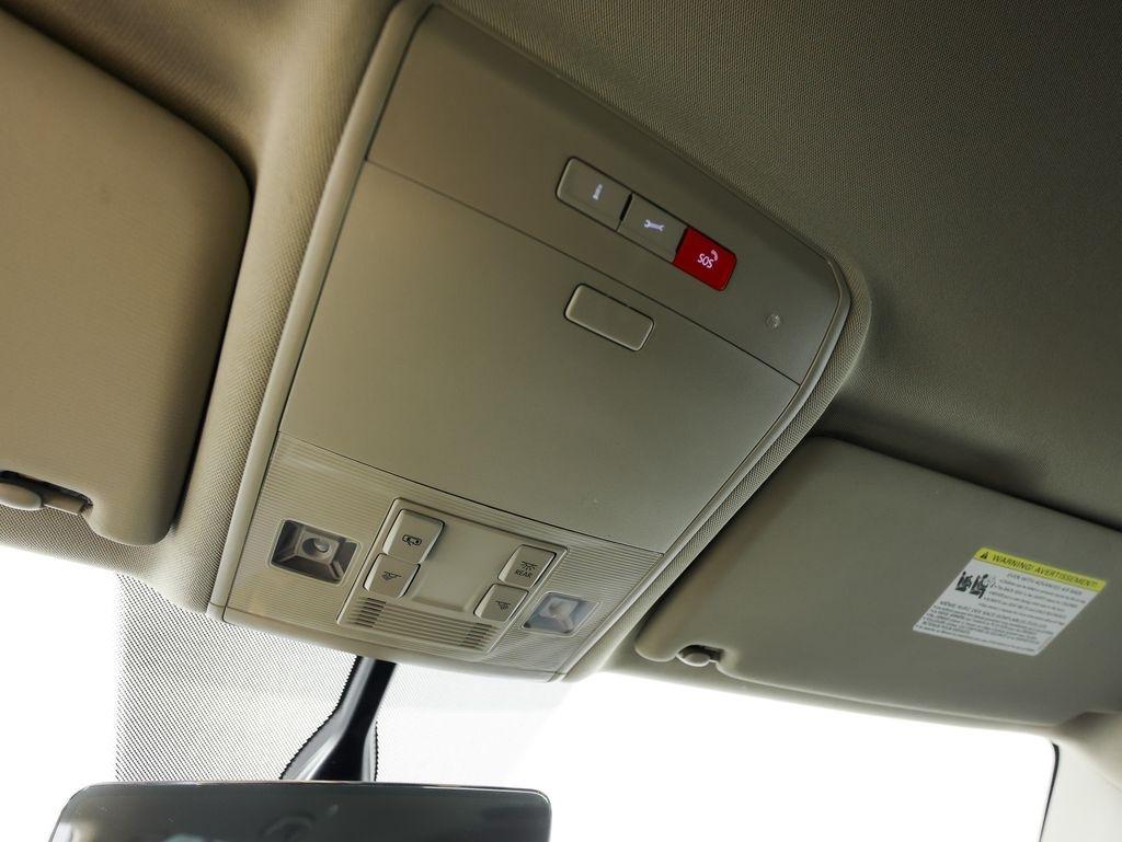 Volkswagen Atlas 2021.5 3.6L V6 SE w/Technology R-Line 4MOTION 2021