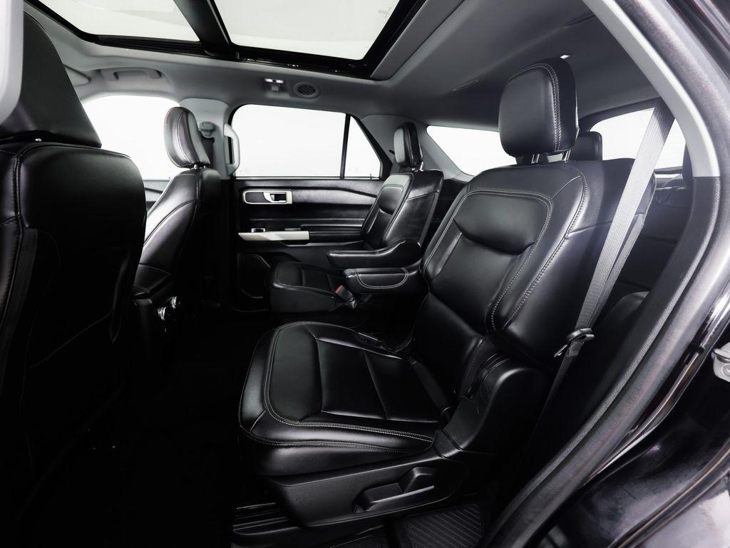 Ford Explorer XLT 4WD 2021