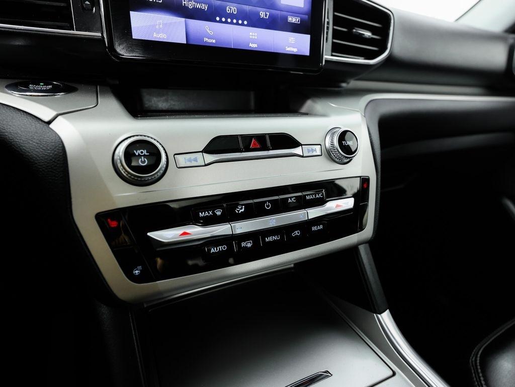 Ford Explorer XLT 4WD 2021