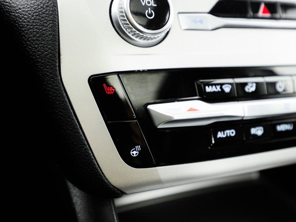 Ford Explorer XLT 4WD 2021