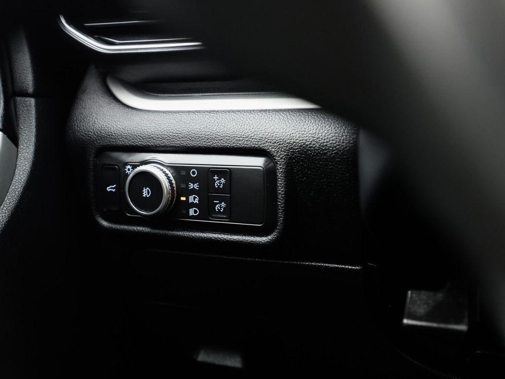 Ford Explorer XLT 4WD 2021