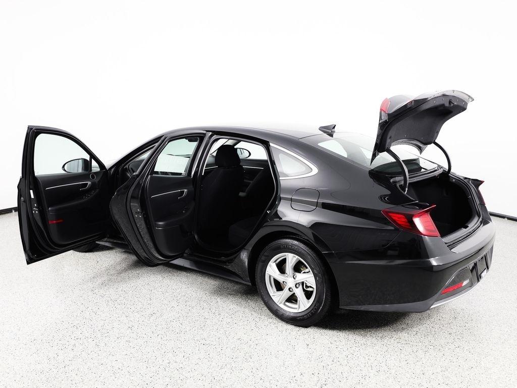 Hyundai Sonata SE 2.5L 2022