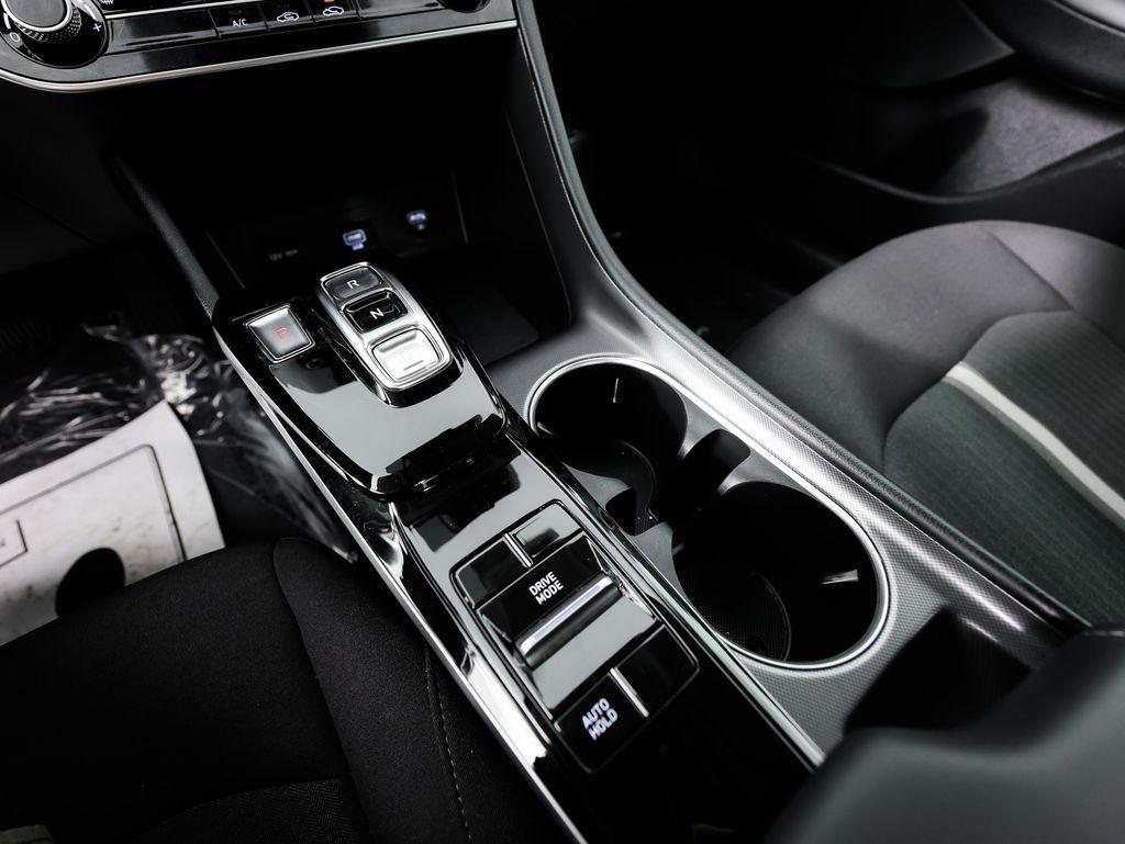 Hyundai Sonata SE 2.5L 2022